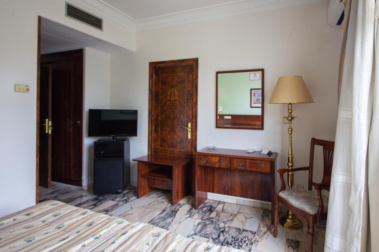Hotel Hidalgo Martos Ngoại thất bức ảnh